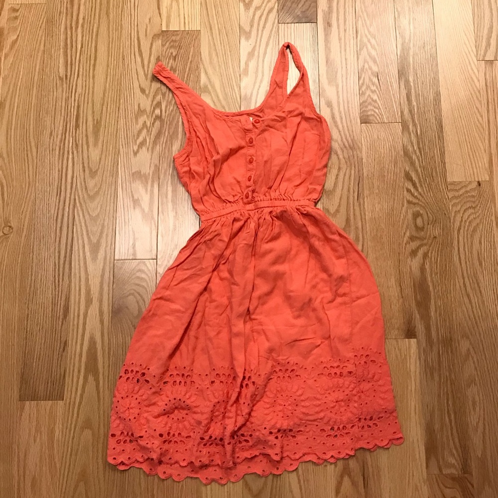 Coral, button dress with lace detail